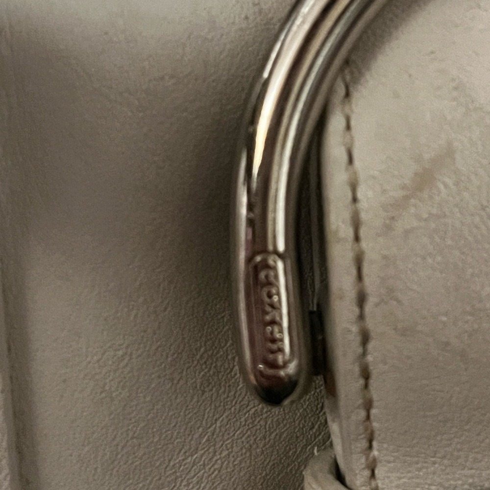 White Coach Bag - Picture 2 of 2